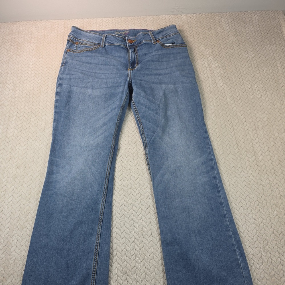 Wrangler Womens Bootcut Jeans Medium Wash Stretch Denim 1009MWZMS Size 13x32 - Picture 4 of 11
